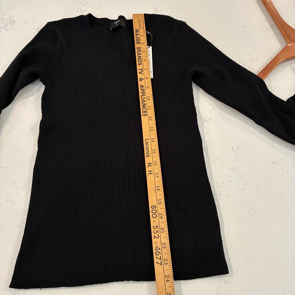 Tahari Ribbed Knit Sweater Wom M Ruffle Cuff Office Chic Coquette Quiet Luxury - Picture 6 of 9